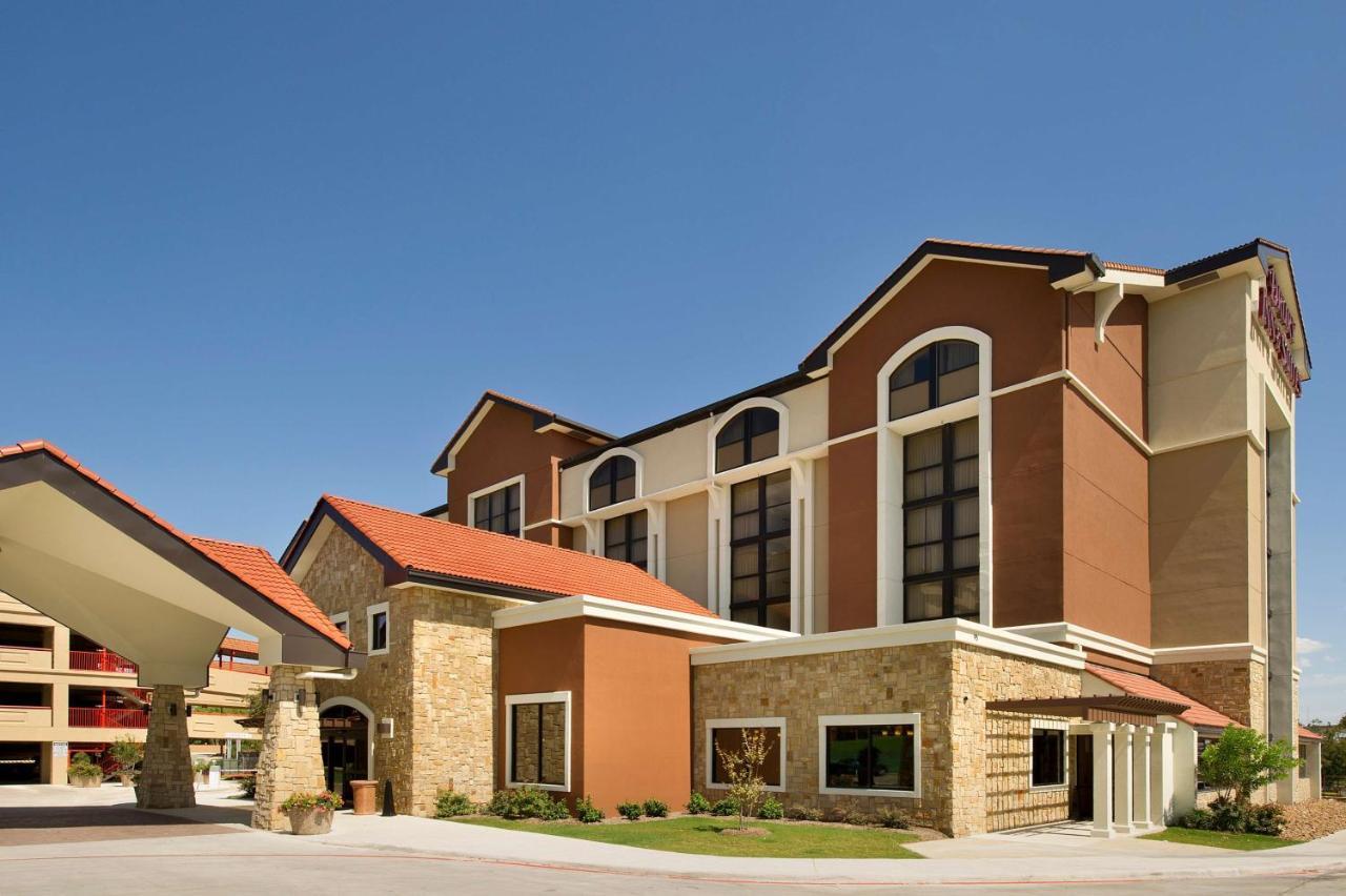 Drury Plaza Hotel San Antonio Airport Екстериор снимка